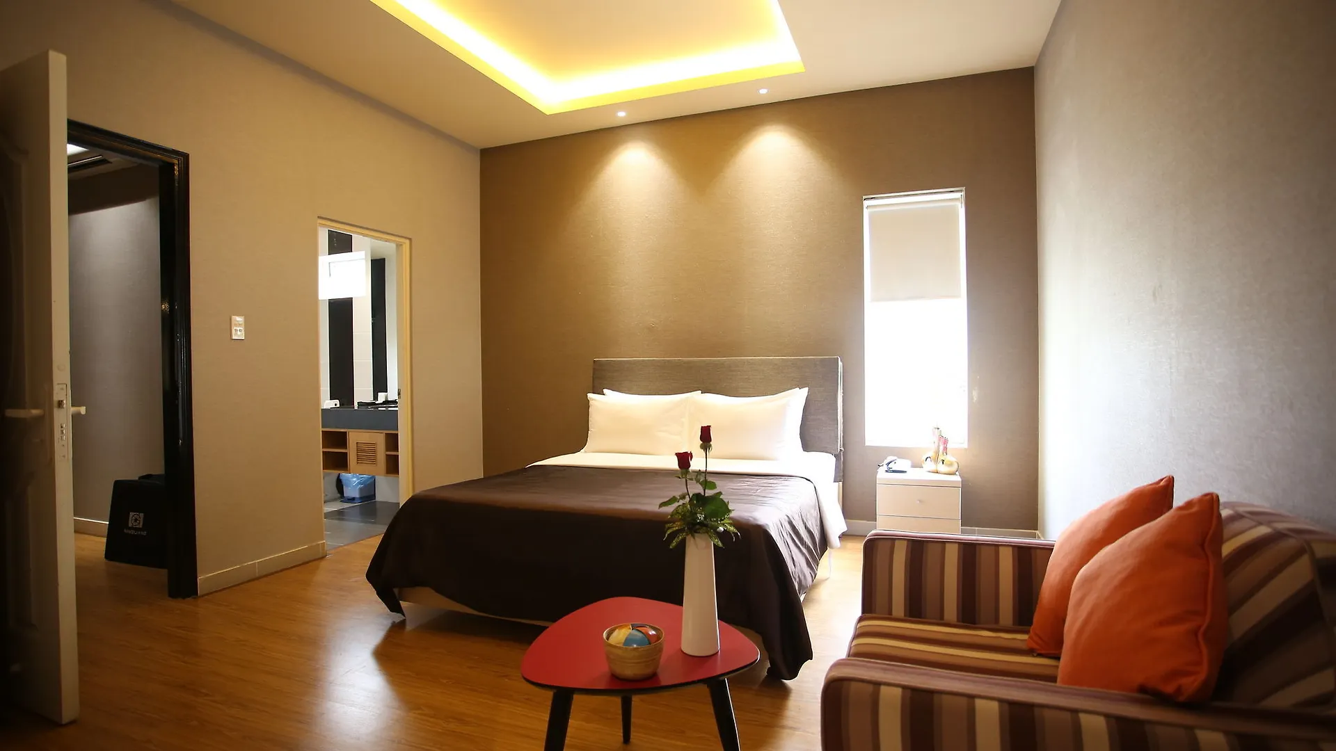 Diamond Suite Luxury Ho Chi Minh City 0*,  Vietnam