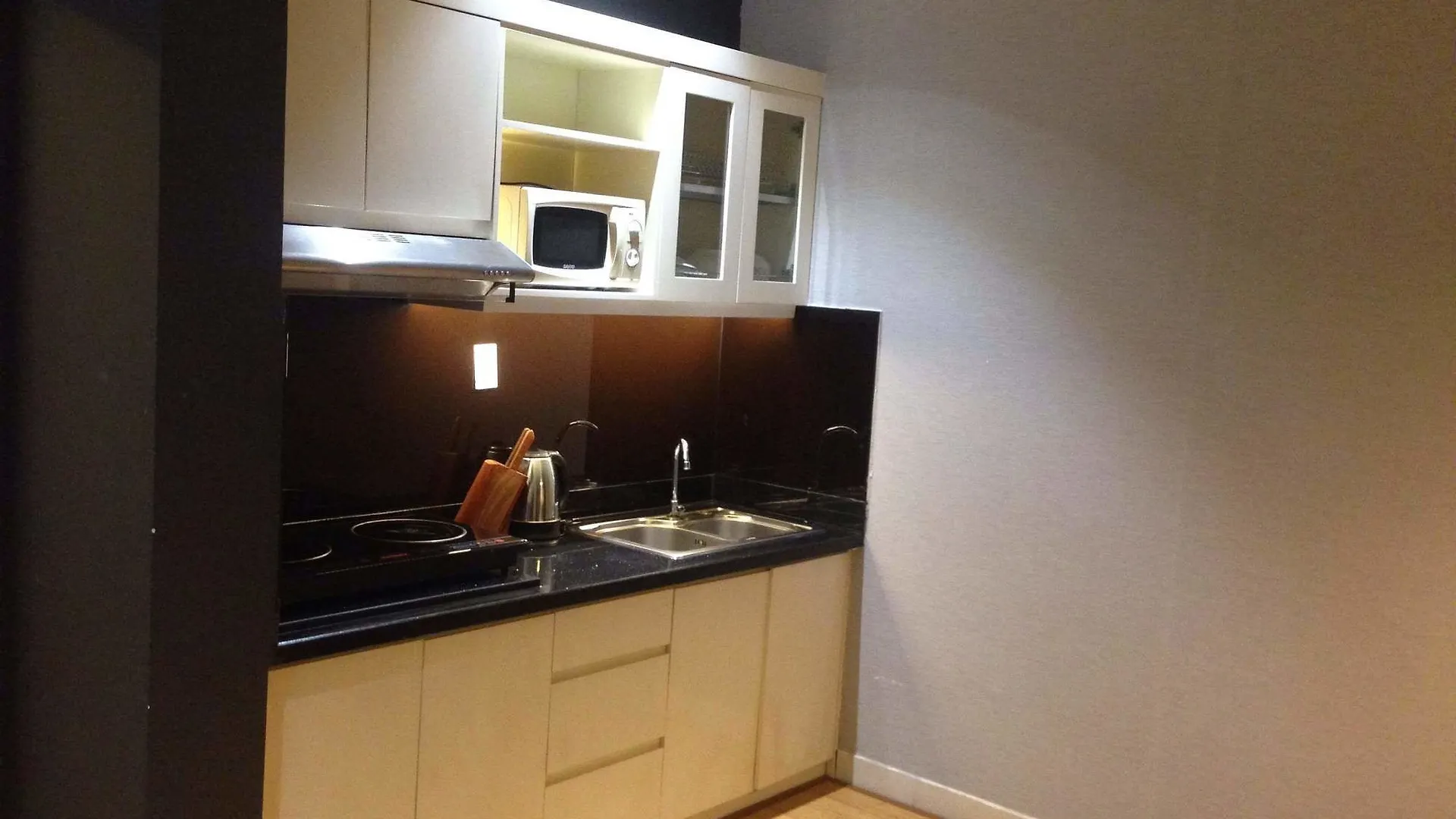 Apartment Diamond Suite Luxury Ho Chi Minh City Vietnam