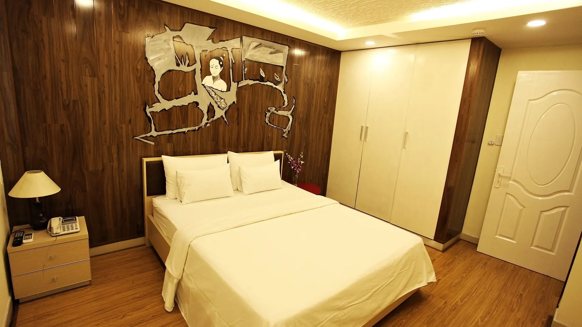 Diamond Suite Luxury Ho Chi Minh City Apartment
